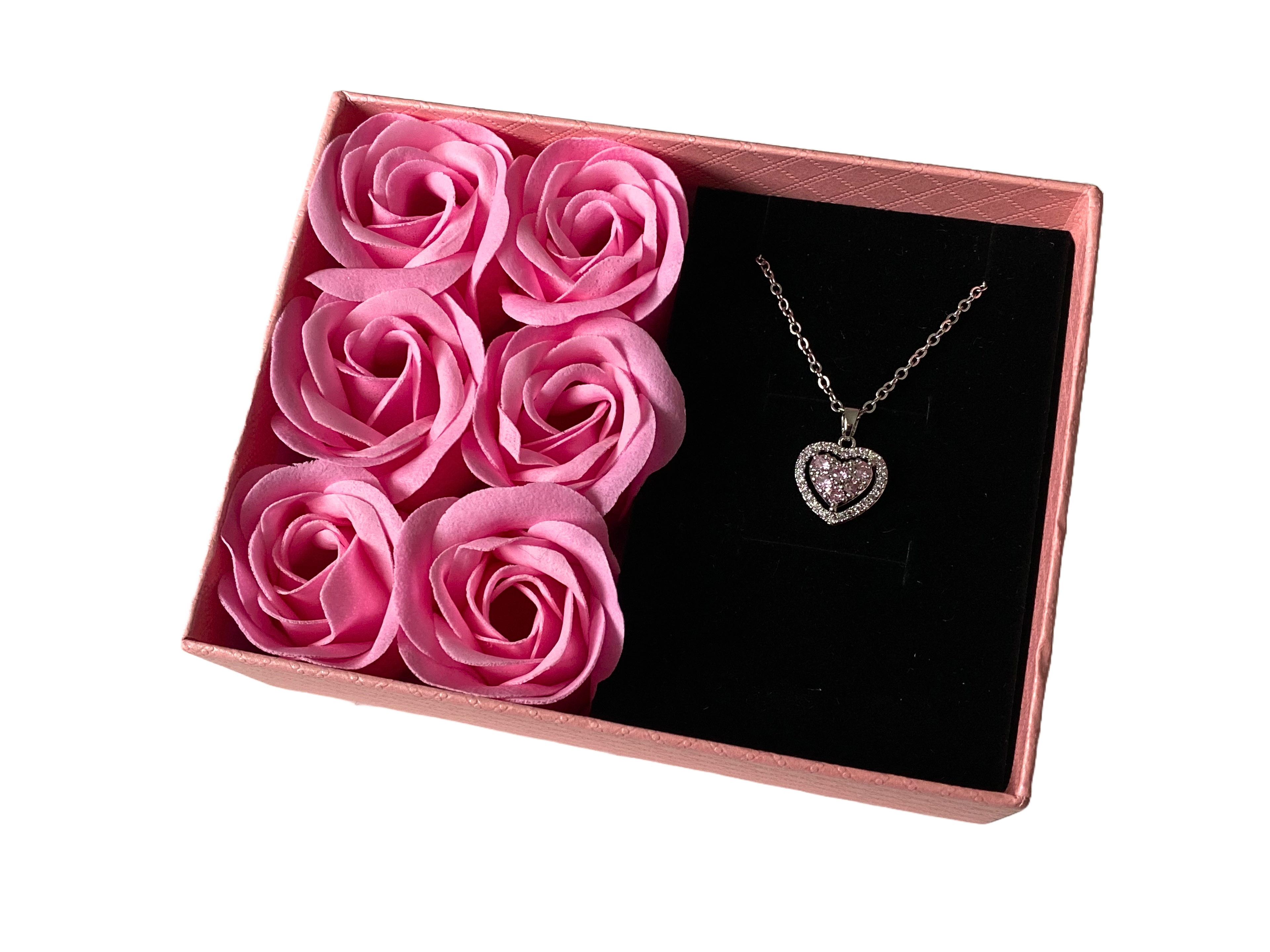 Darčekový set "Eternal Love – Náhrdelník so srdiečkom a mydlovými ružami
